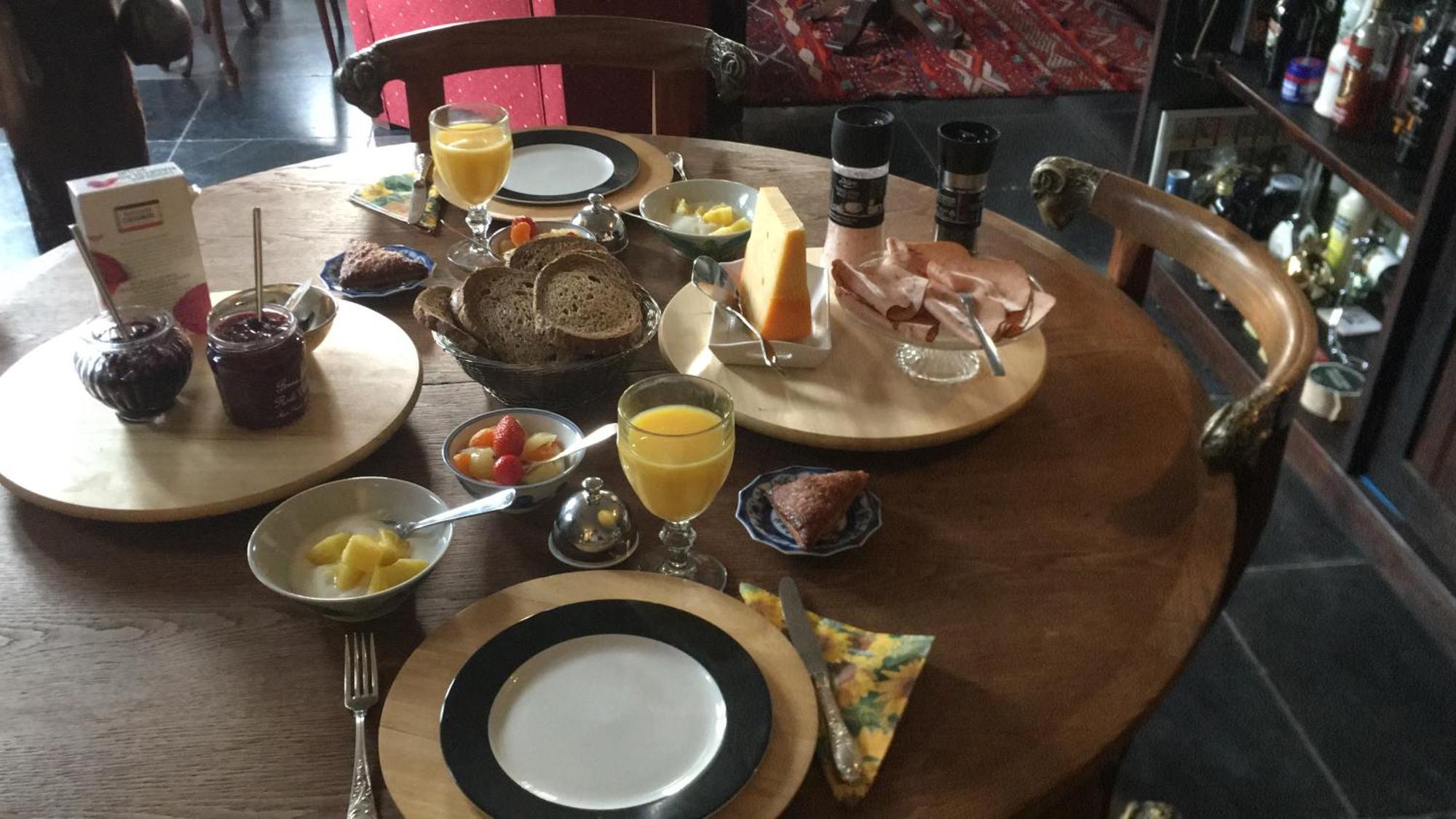 The Black Horse B&B & More Drachten Ngoại thất bức ảnh