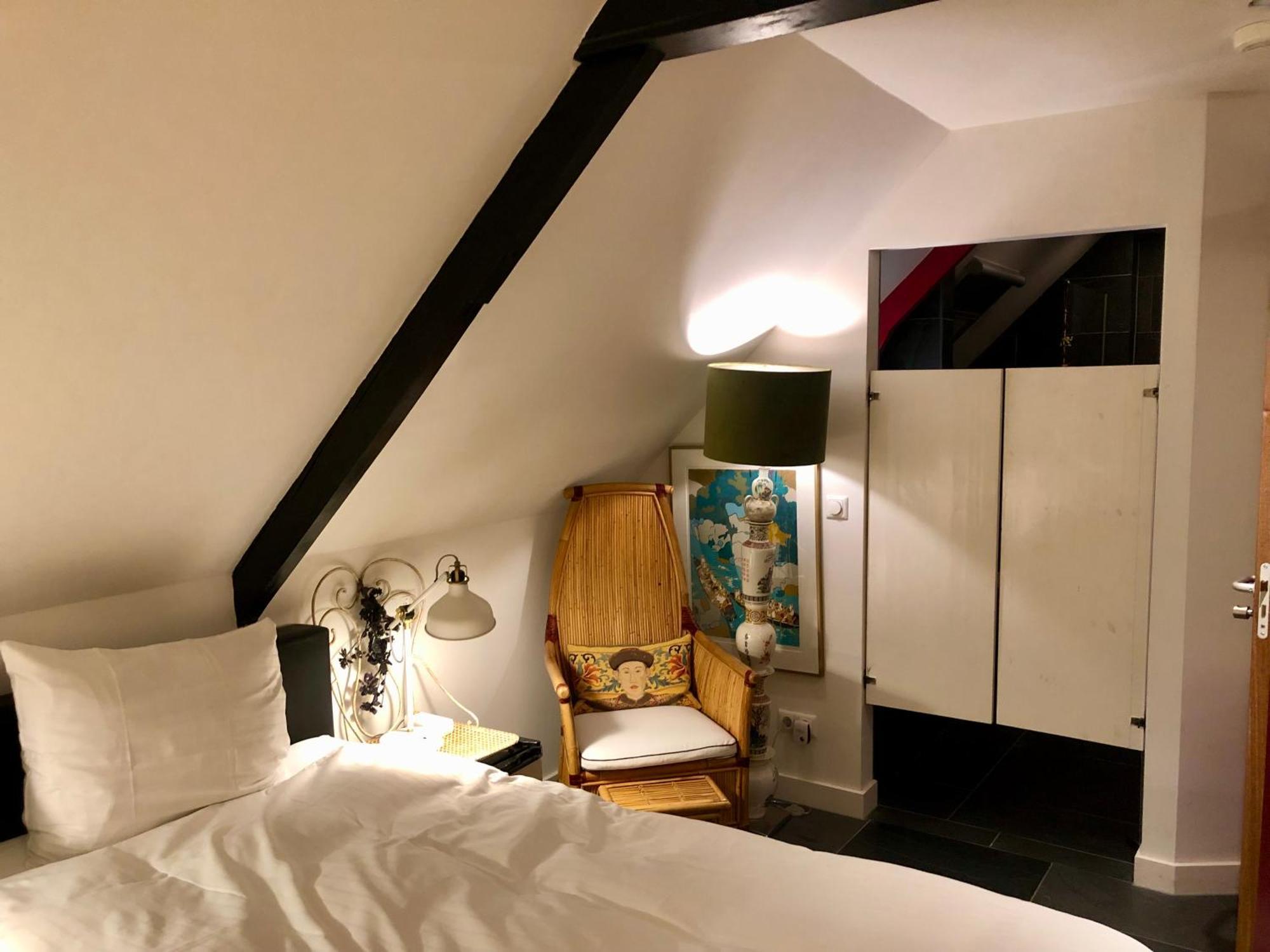 The Black Horse B&B & More Drachten Ngoại thất bức ảnh